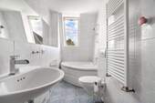 Bad im Obergeschoss - 