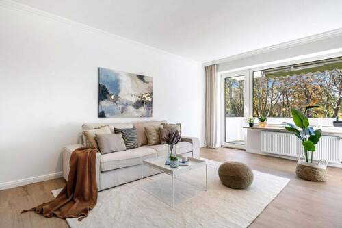 Wohnzimmer - 3 Zimmer Etagenwohnung in Hamburg