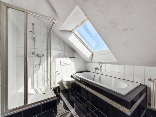 Badezimmer DG - 
