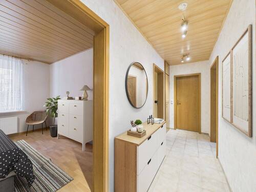 Flur - 3 Zimmer Etagenwohnung zum Kaufen in Bad Oldesloe