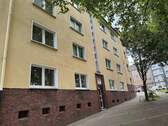 Helmholtzplatz 2 - Renovierte 2-Zimmer-Wohnung in Essen-Altendorf