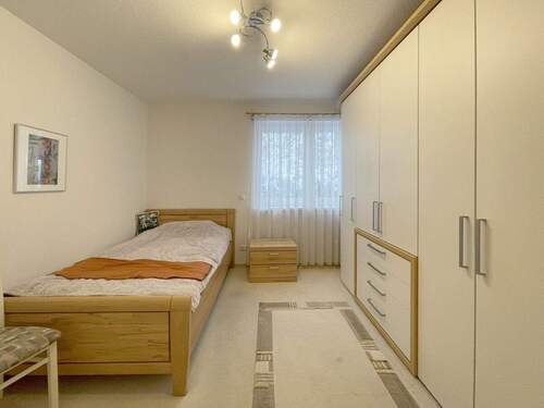Schlafzimmer 1 - 