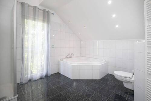 Badezimmer DG - 