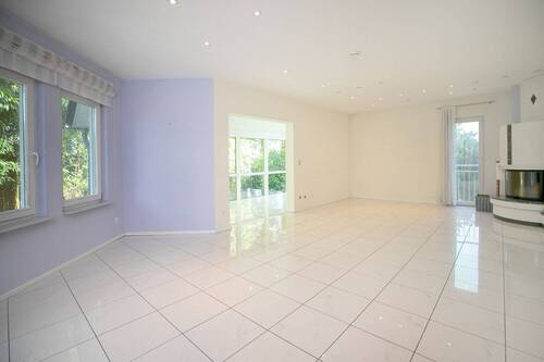 Wohn-Essbereich - 5 Zimmer Einfamilienhaus zum Kaufen in Dietzenbach / Dietzenbach-Steinberg