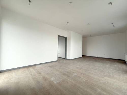 Wohnzimmer (4. OG) - 3 Zimmer Etagenwohnung zur Miete in Oberhausen