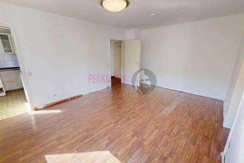 Wohnraum - 1 Zimmer Etagenwohnung zum Kaufen in München