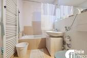 Badezimmer - (KI generiert) - 