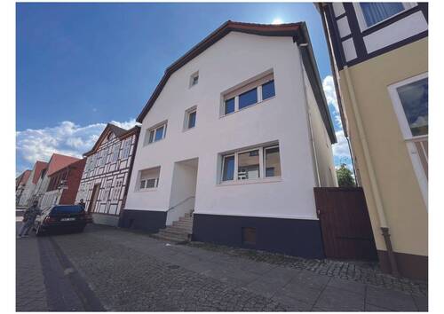 Hausansicht - 1 Zimmer Einfamilienhaus zum Kaufen in Nieheim