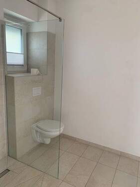 Wohnung Blick vom Eingang.jpg - 