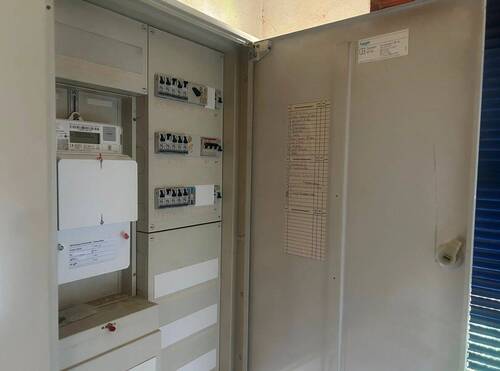 10 Stromverteilung.jpg - 