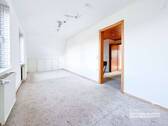 Schlafzimmer DG - 