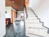 Flur - 6 Zimmer Einfamilienhaus in Horneburg