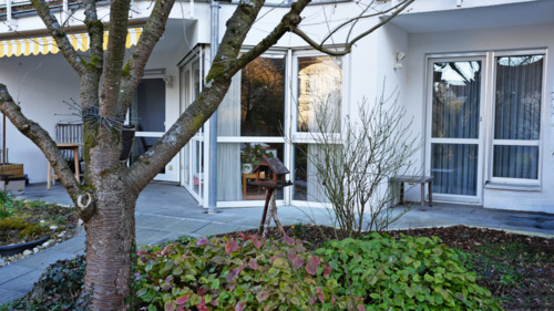 Titelbild - Einziehen und Wohlfühlen!...3 Zimmer-EG-Wohnung in ER-Eltersdorf