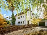Bild 1 - Klassisches Westender Einfamilienhaus mit großem Garten, Wintergarten und Garage