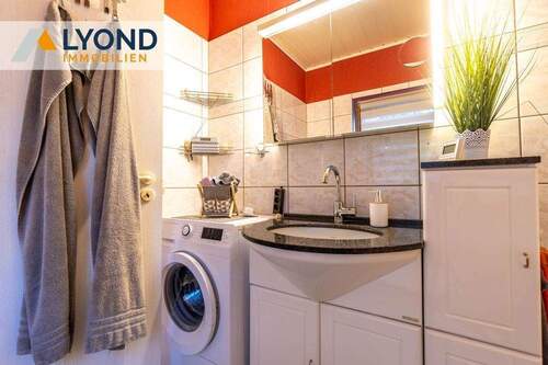 Bad - Etagenwohnung mit 56,00 m&sup2; in Erfurt zum Kaufen