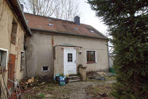 Hauseingang - 5 Zimmer Einfamilienhaus zum Kaufen in Leipzig