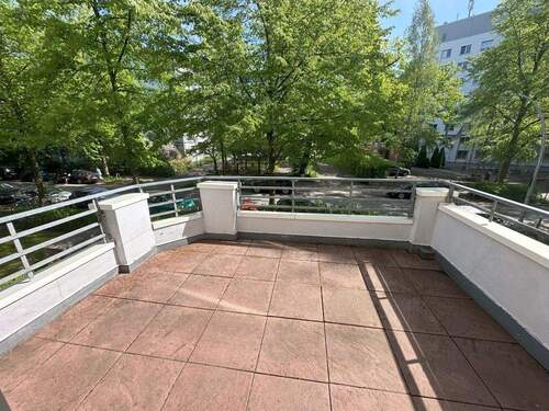 gr. Dachterrasse *Sommer - 