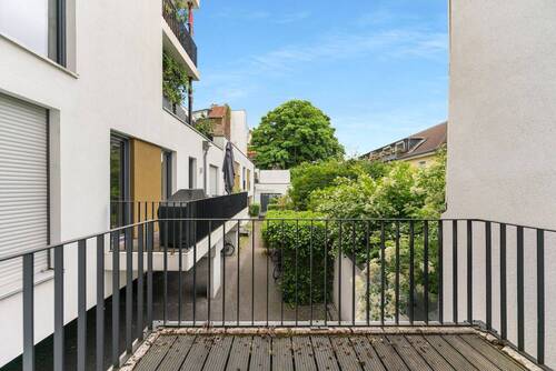 Balkon - Urbaner Wohnkomfort in Bestlage - 2-Zimmer-Traum mit Balkon & Lift