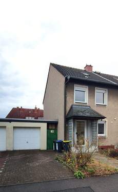 Hausansicht - Mit Garten und Garage! Reihenendhaus in einer ruhigen Stichstraße von Recklinghausen