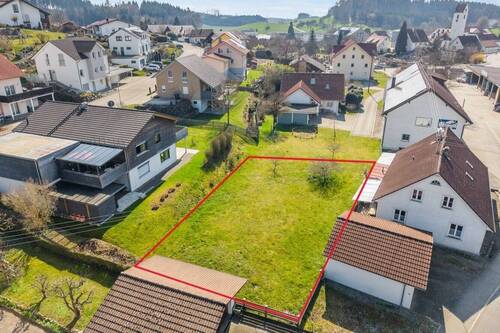 Auf diesem Grundstück könnte schon bald Ihr Traumhaus stehen - Ein Zuhause, das Zukunft hat - schlüsselfertiger Wohntraum in Neukirch