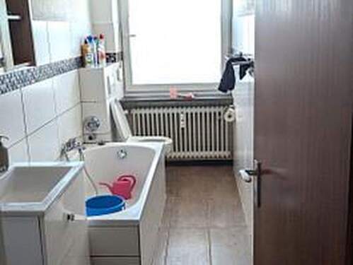 Badezimmer - Etagenwohnung mit 80,00 m² in Kaufbeuren zum Kaufen
