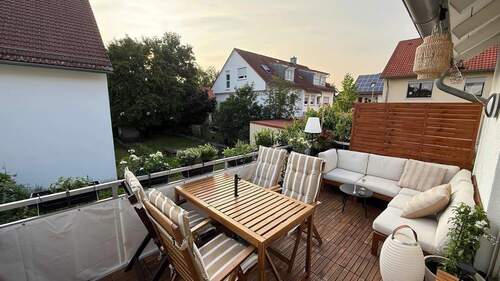 Balkon im Sommer.jpg - 