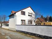 Giebelansicht - 8 Zimmer Einfamilienhaus zum Kaufen in Schönfeld
