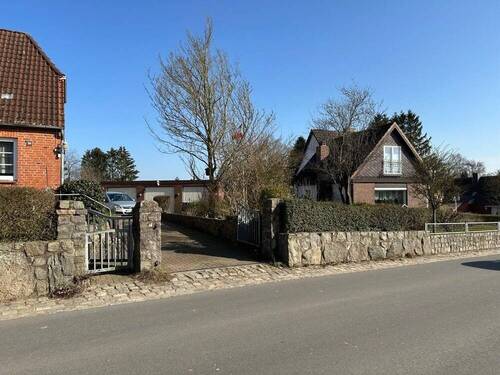 Zuwegung über Nachbarsgrundstück - 