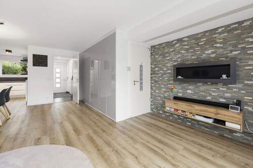 Wohnen-2 - Reihenmittelhaus mit 129,00 m&sup2; in Mönchengladbach zum Kaufen