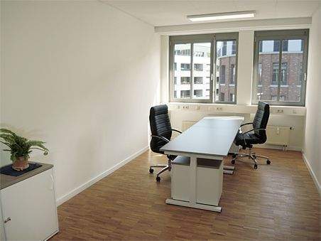 z. B. Büroraum 4 im 5. OG, MB A - Büro in Dresden