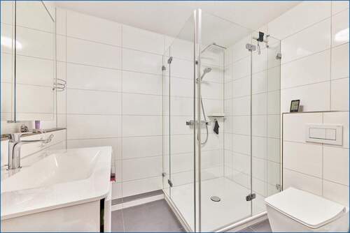 Badezimmer - Etagenwohnung mit 75,00 m&sup2; in Ludwigshafen am Rhein zum Kaufen