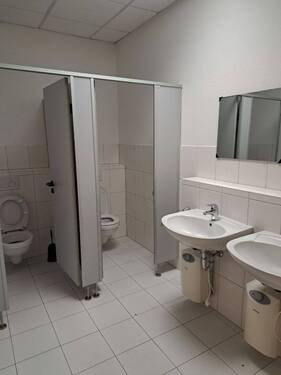 20230424_141542_resized.jpg - 