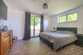 Zimmer 1 - 