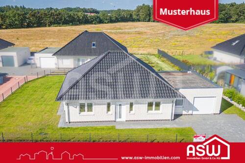 Vorderansicht - Top Preis-Leistung! Bezugsfertiger Neubaubungalow KfW 40 mit Garage!