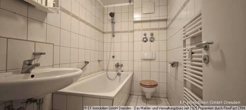 Whg 13 - Bad (1) - Etagenwohnung mit 91,00 m² in Dresden zum Kaufen