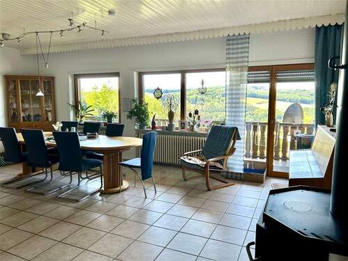 Wohnzimmer EG - Mehrfamilienhaus, Wohnhaus mit 244,00 m² in Eppelborn zum Kaufen