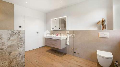 1. OG Badezimmer 2 - 