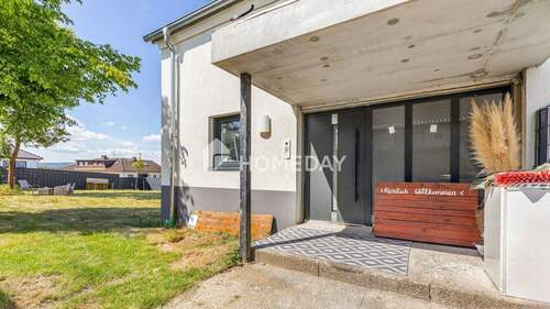 Außenansicht 4 - Einfamilienhaus mit 265,00 m&sup2; in Hünfelden-Dauborn zum Kaufen