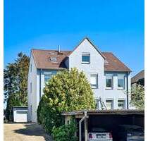 Schwentinental bei Kiel - Mehrfamilienhaus mit Garagen, Carports und Teich