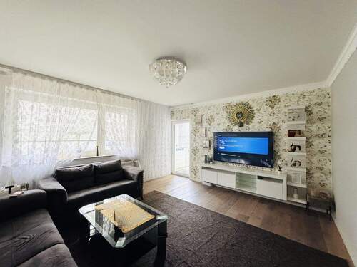 Wohnzimmer - 3 Zimmer Etagenwohnung zum Kaufen in Herford