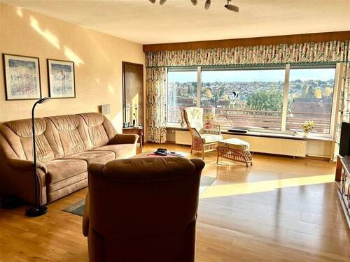 Wohnbereich EG - 6 Zimmer Mehrfamilienhaus, Wohnhaus in Illingen