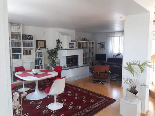 Wohnzimmer - 4 Zimmer Etagenwohnung in Lüdenscheid