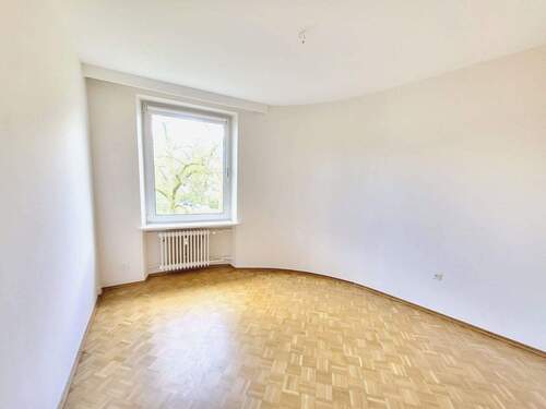 Kinder-/Arbeitszimmer - 