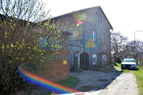 Frontansicht Haus - Charme, Geschichte und Potenzial - Ein Haus wie kein zweites