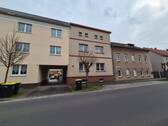 Straßenansicht Haupthaus - 4 Zimmer Einfamilienhaus zum Kaufen in Grimma
