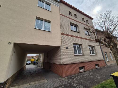Straßenansicht Haupthaus - 4 Zimmer Einfamilienhaus in Grimma
