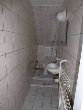 WC - 