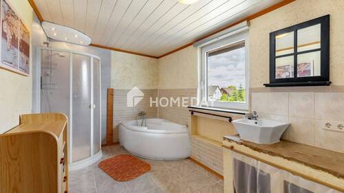 DG Badezimmer 1 - 