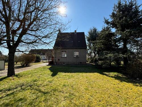 Gartenansicht - 4 Zimmer Einfamilienhaus in Dahlen