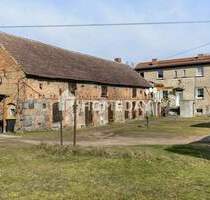 Wohnen & Gestalten: MFH mit 5 WE, großzügigem Grundstück, Garagen, Scheunen, Gartenhaus & viel mehr - Zehdenick Klein-Mutz